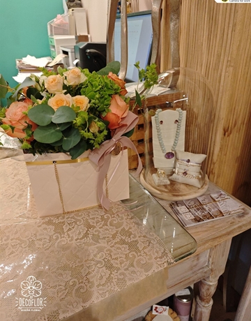 Chic floral - Imagen 1