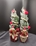 Decoración navideña árbol con muñeca - Imagen 1